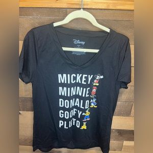 NWT Disney Fab Five Graphic Tee (Junior’s, XL)